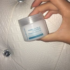 Diamond Dead Sea gel face mask